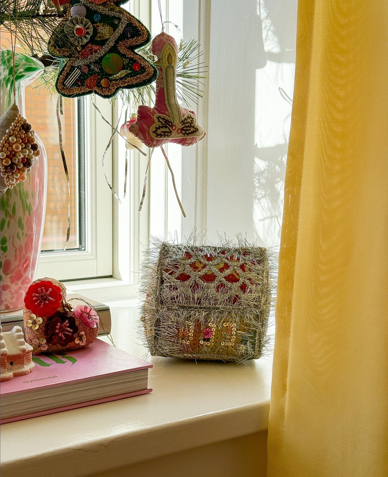 Gingerbread House - MEDIUM