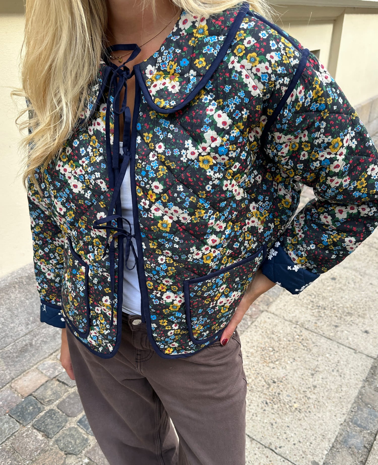 Daniella Jacket - Wine Ditsy