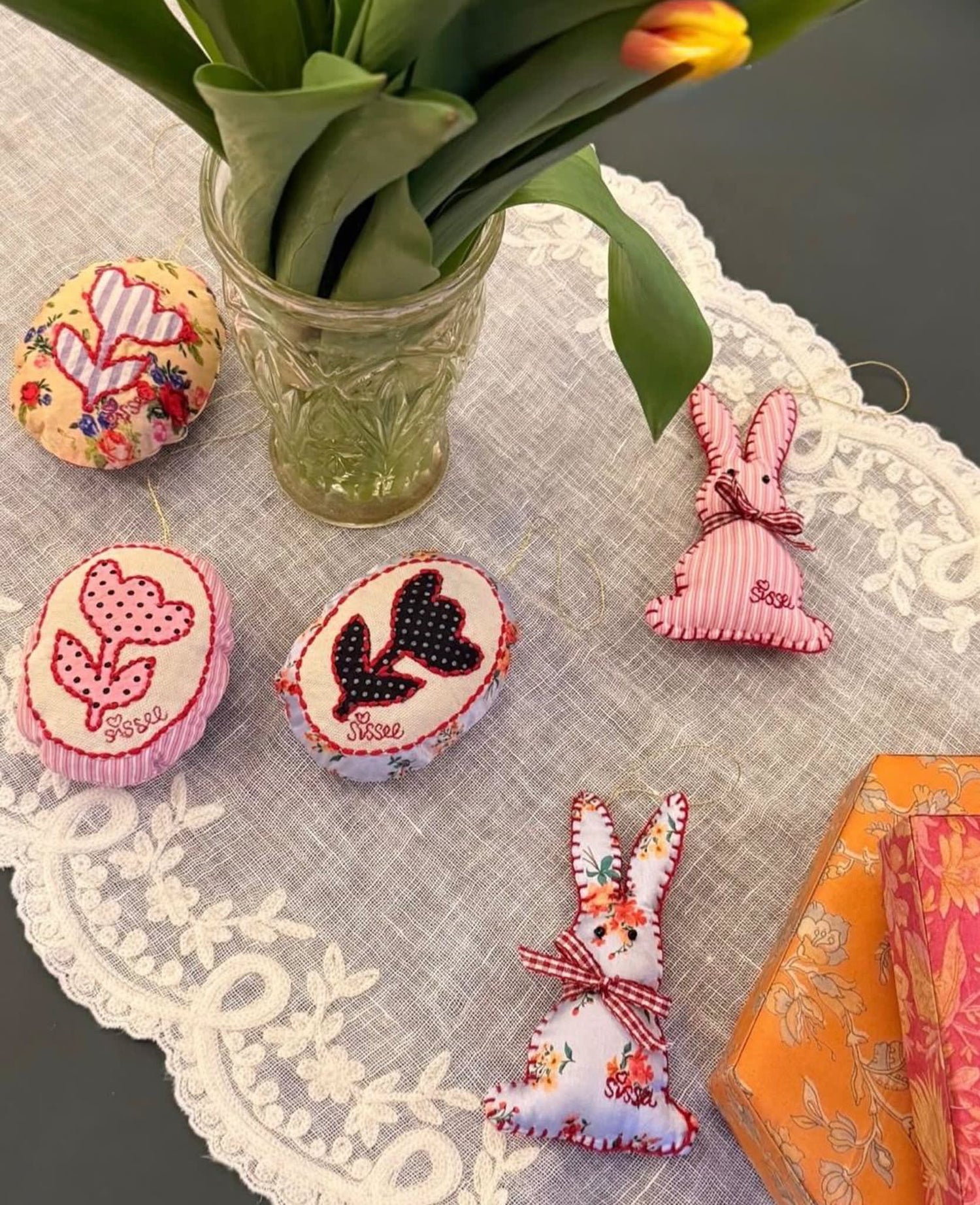 Vera Easter Egg Ornament - Purple Floral