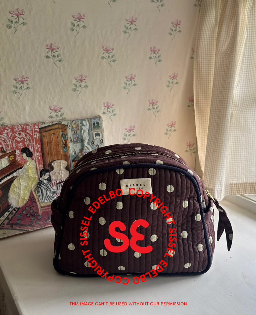 Karla Washbag - Brown Dot