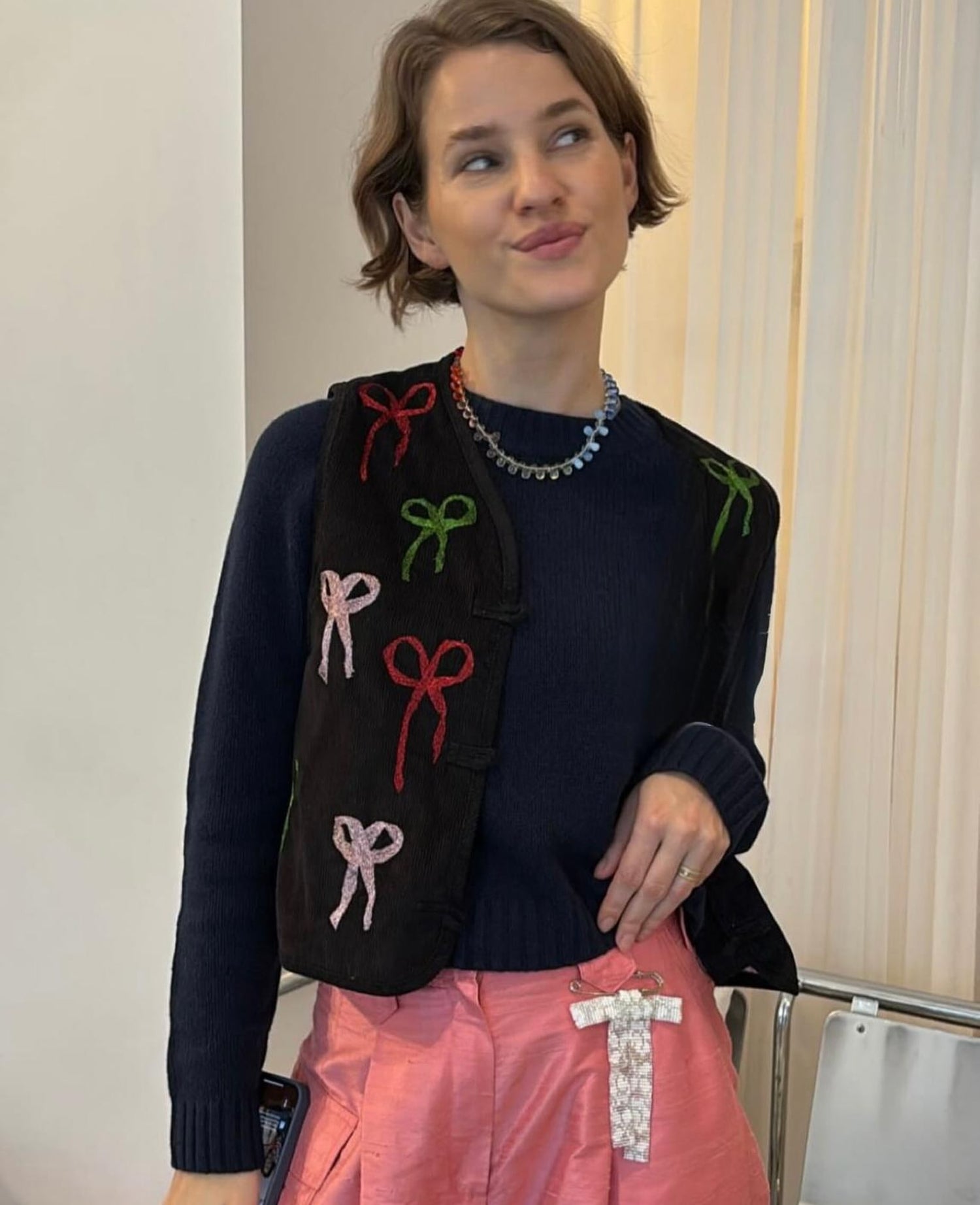 Rita Vest - Black