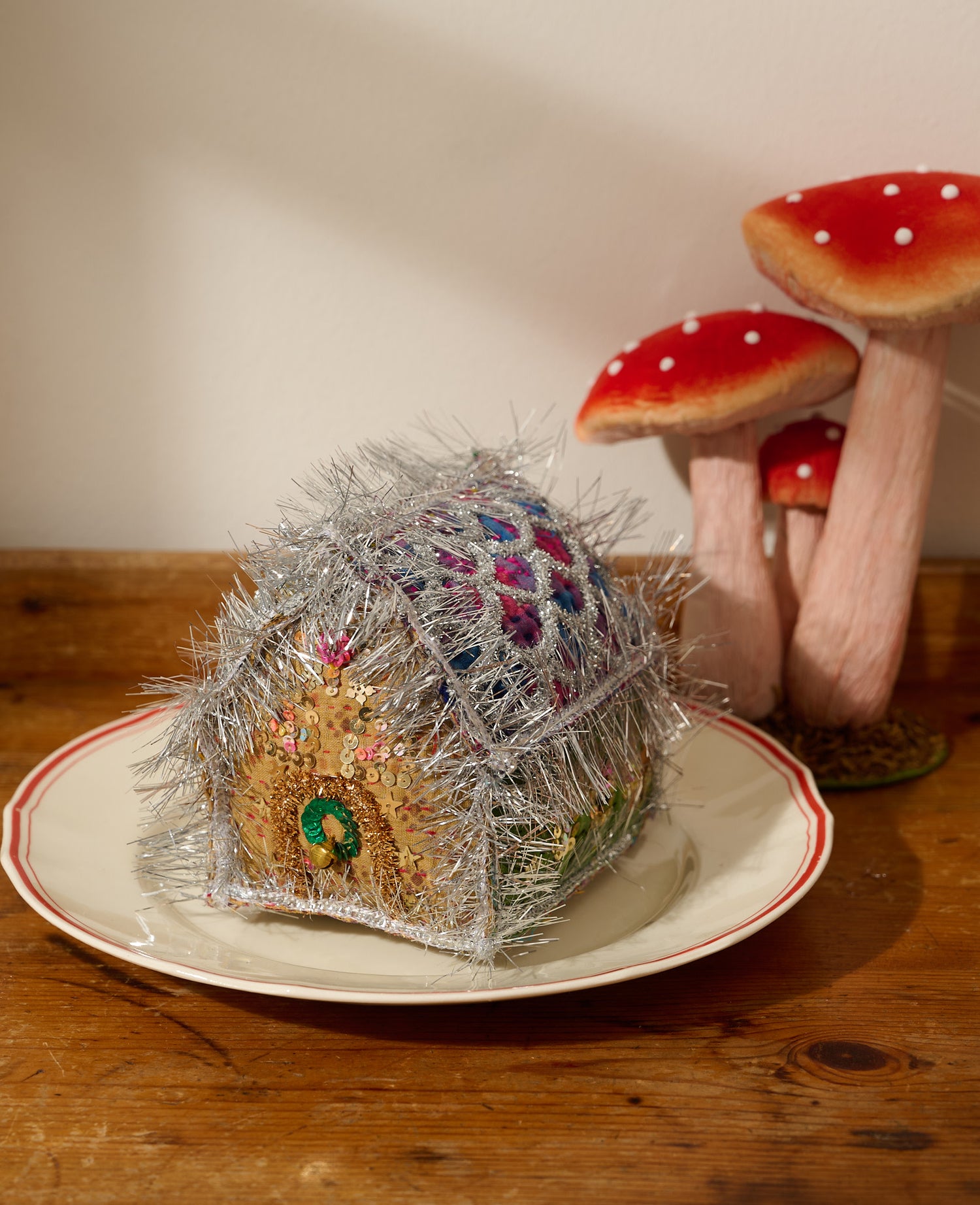 Gingerbread House - MEDIUM - No. 300