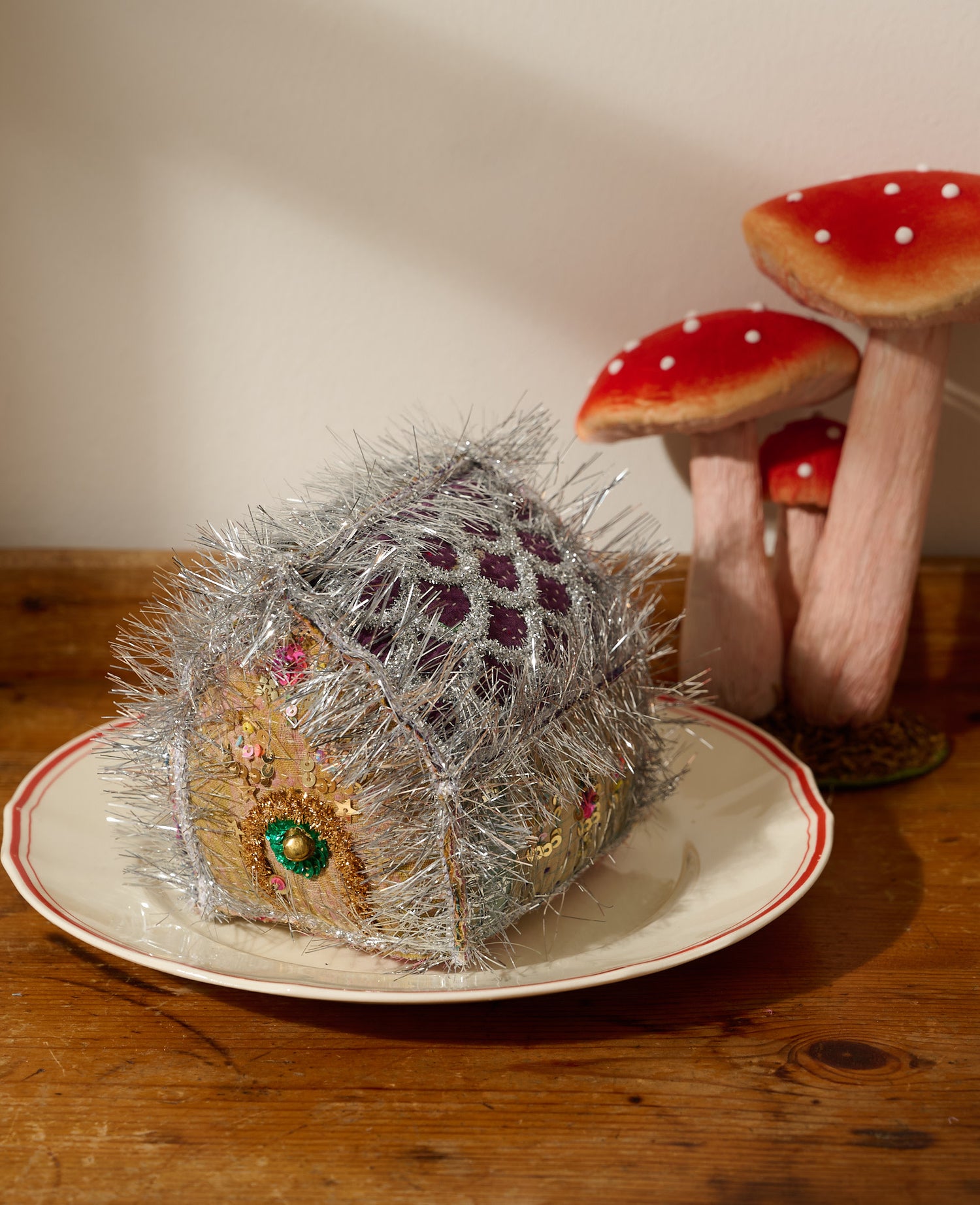 Gingerbread House - MEDIUM - No. 319