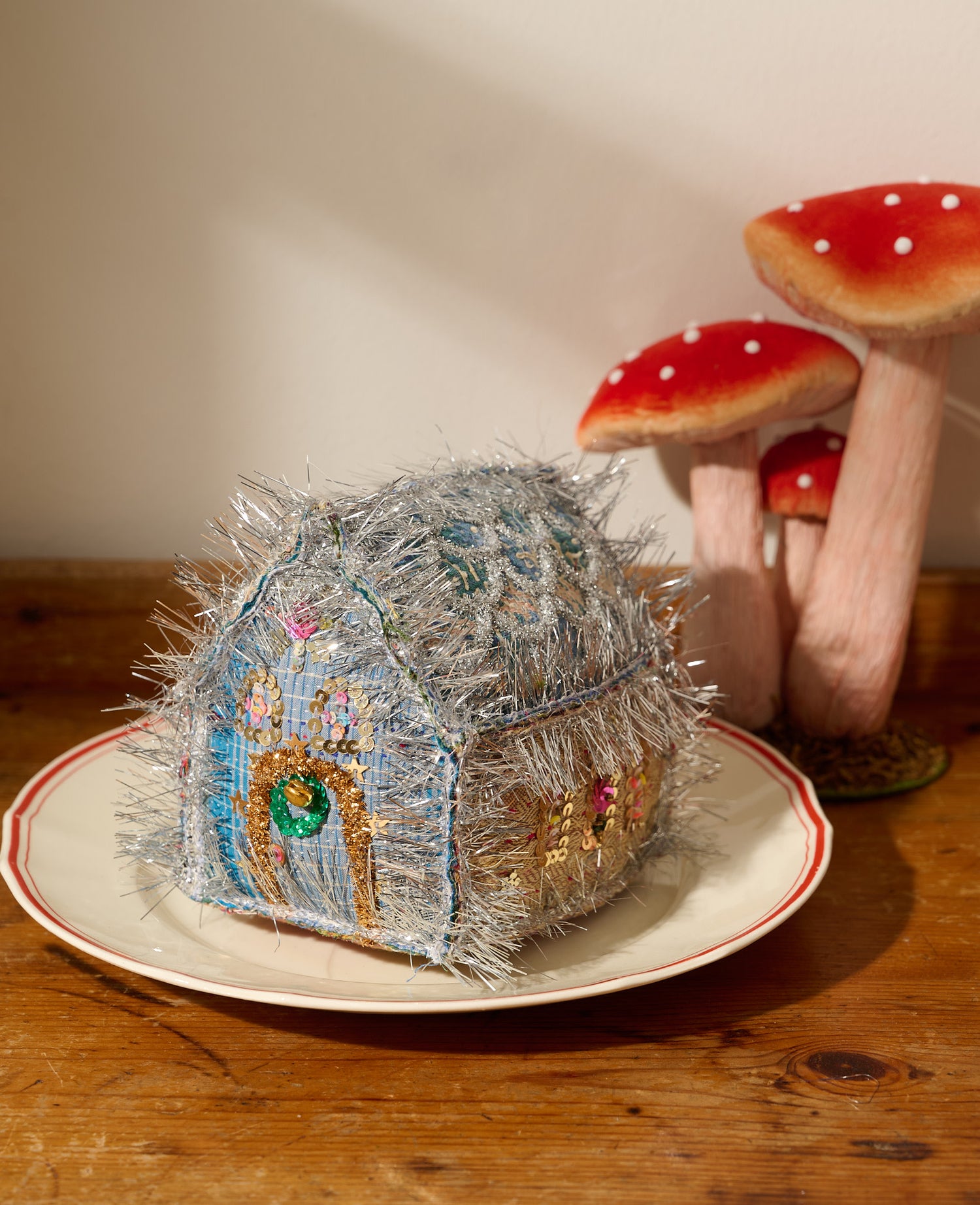Gingerbread House - MEDIUM - No. 418