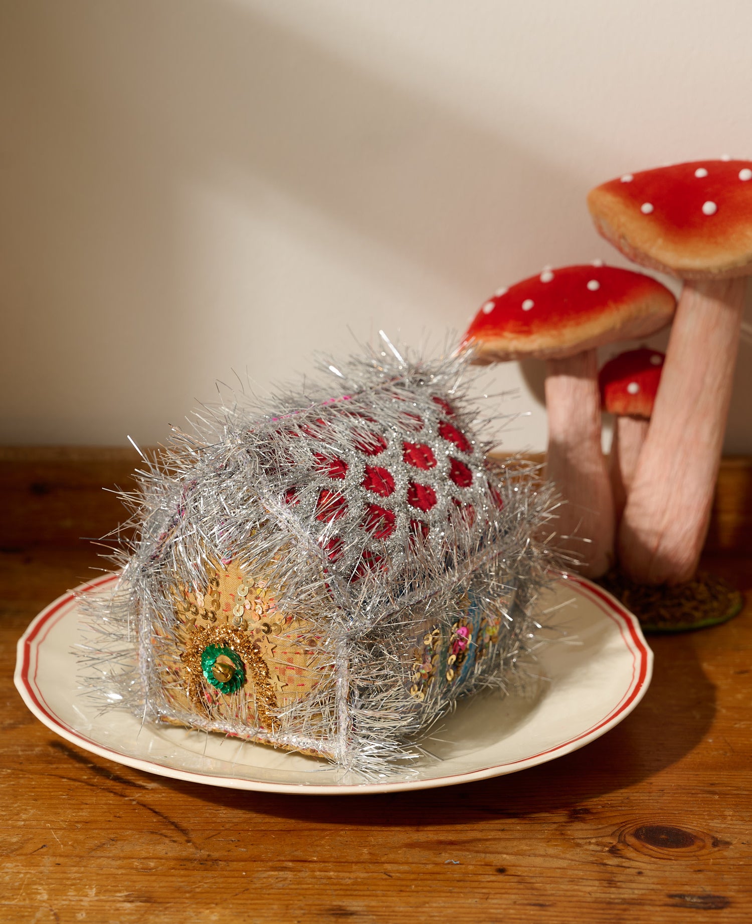 Gingerbread House - MEDIUM - No. 464