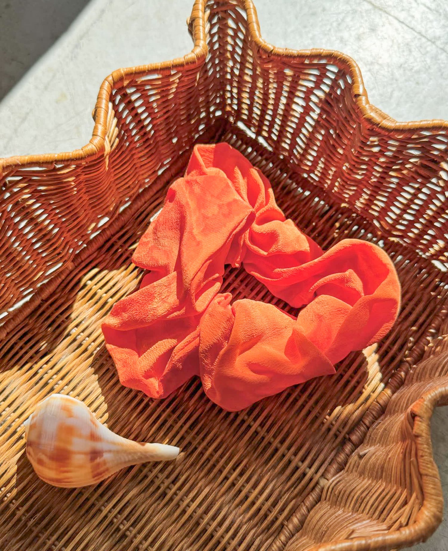 Meadow SILK Scrunchie - No. 75